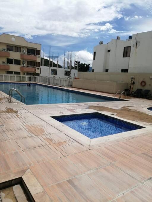 Apartment En El Rodadero Con Piscina Y Jacuzzi